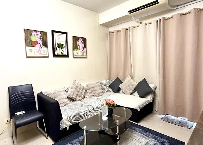 Cozy Corner Staycation * Manila
