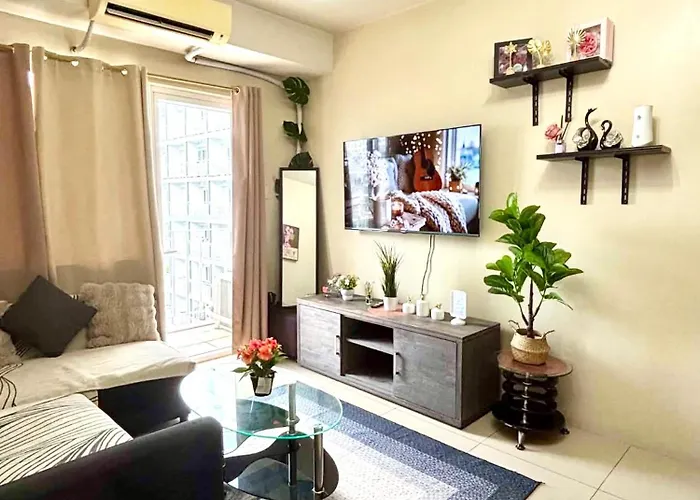 Cozy Corner Staycation Apartahotel *